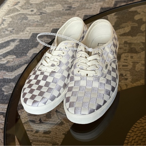 New White and Silver Checkered lo pro Women's Vans - Picture 2 of 5